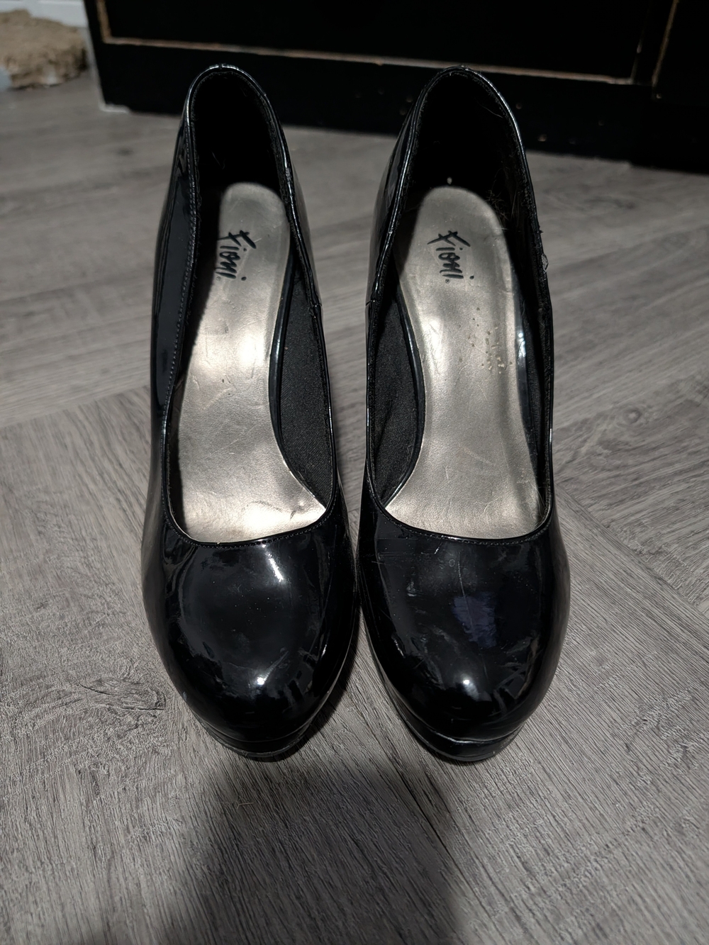 Timeless Black Patent Round-Toe Heels by